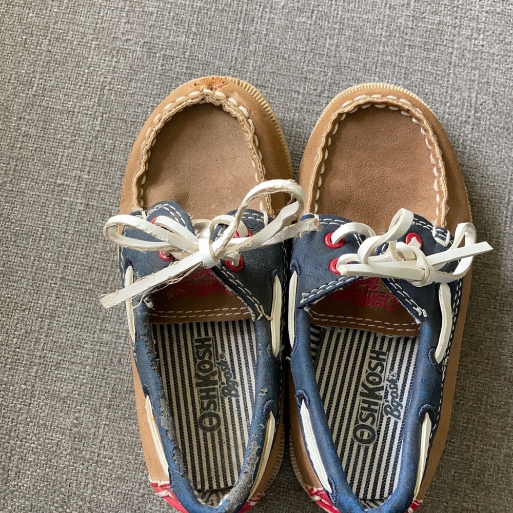 OshKosh Boys Shoes